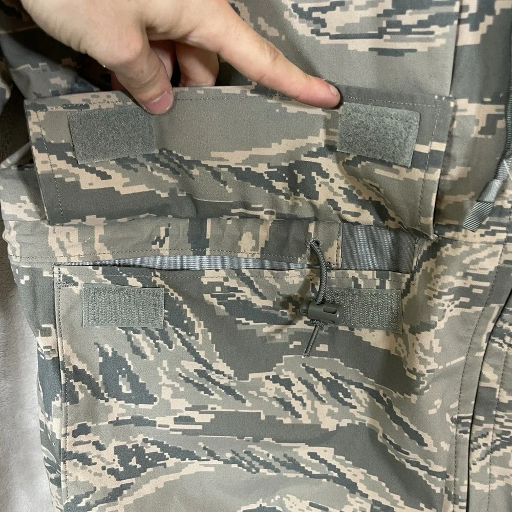 US Air Force Parka APECS All Purpose Environmental  Tiger Stripe Medium Regular